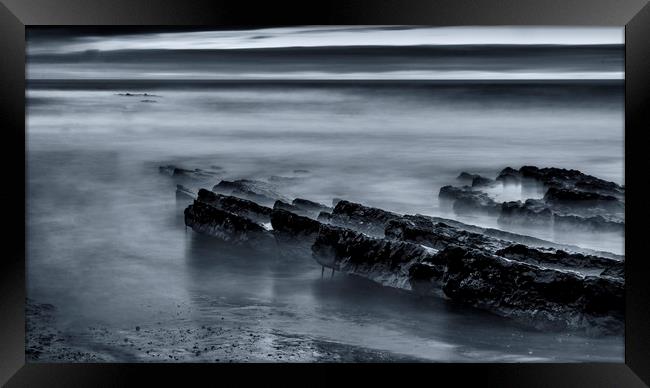 Cocklawburn Beach, Northumberland Framed Print by Gavin Liddle