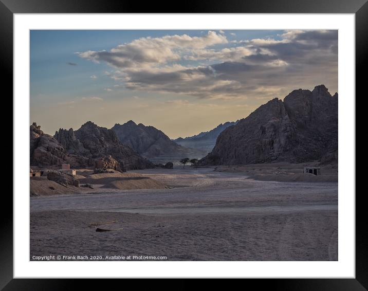 Sinai desert close to sunset Framed Mounted Print by Frank Bach