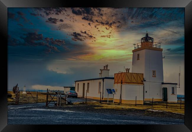 Sunset at Eshaness lighthouse Shetland Framed Print by Richard Ashbee