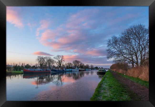 Canal Boats at Slimbridge on the Gloucester Canal Framed Print by Tracey Turner