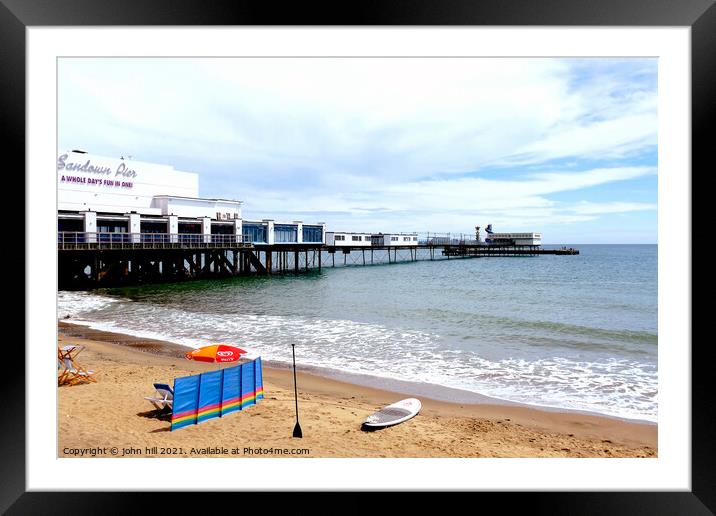 Sandown Pier, Isle of Wight. Framed Mounted Print by john hill