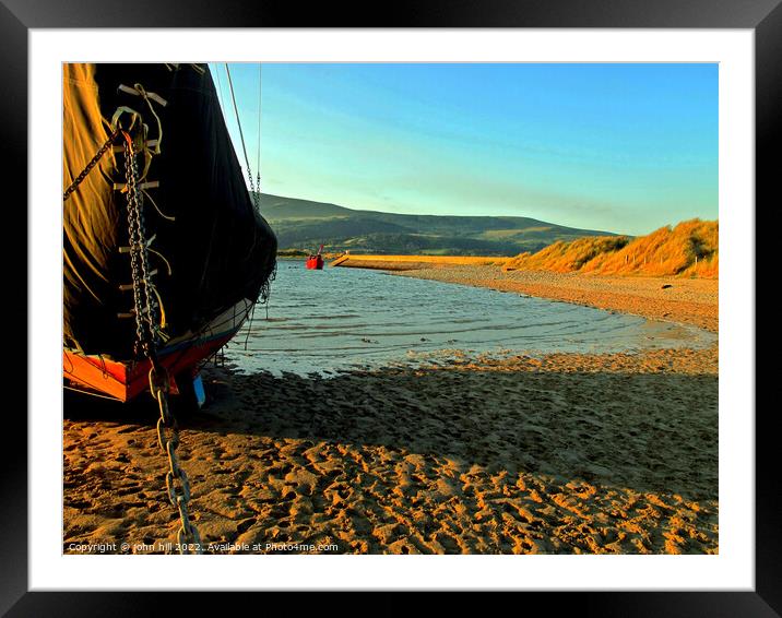 Beached boat, Barmouth, Wales. Framed Mounted Print by john hill