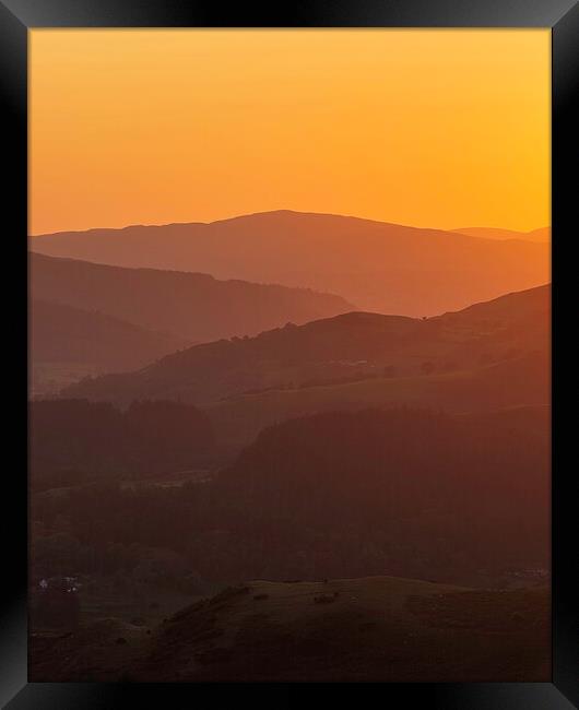 Panorama Walk sunset  Framed Print by Martin Noakes