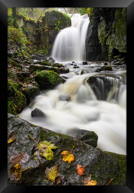 autumn in Lumsdale Framed Print by louise wilson