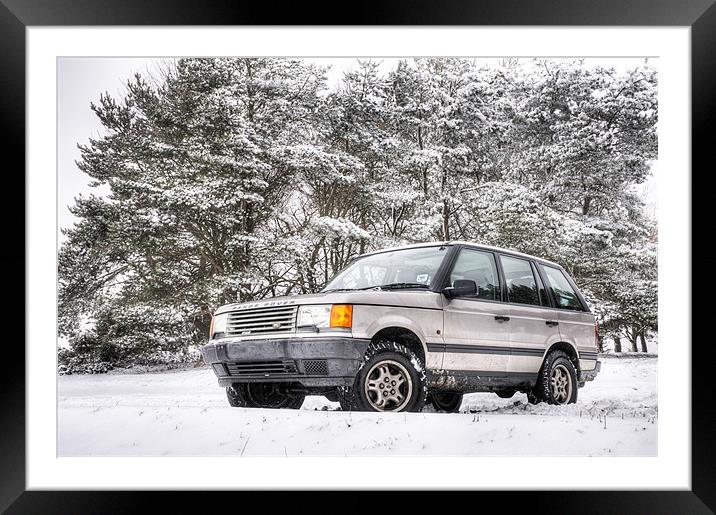 Range Rover P38 in the Snow Framed Mounted Print by Eddie Howland