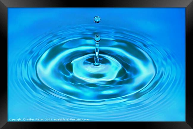 Blue water droplet Framed Print by Helkoryo Photography