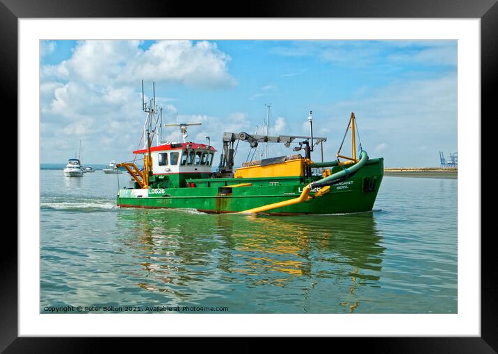 Fishing trawler Margaret Beryl LO526 off Leigh on Sea, Thames Estuary, Essex. Framed Mounted Print by Peter Bolton