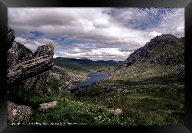Tryfan Framed Print by Dave Sibley