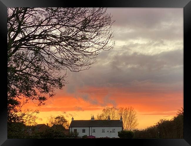 Sunset over Terrington  Framed Print by Sam Owen
