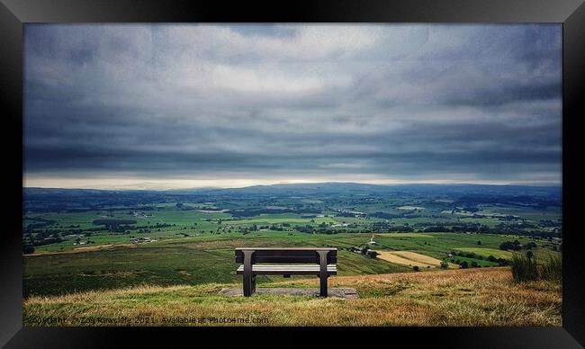 A good place for a ponder Framed Print by Zoe Rawcliffe