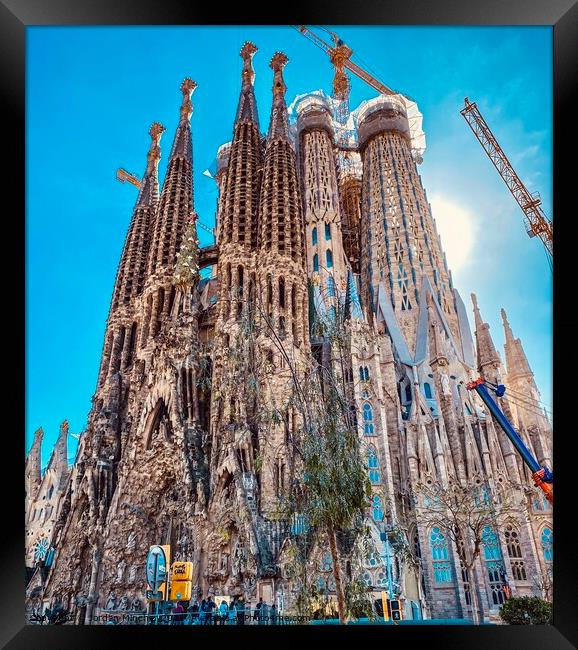 The Sagrada Família Framed Print by Jordan Mincher