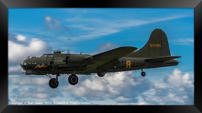 B-17 Bomber WW11 Framed Print by Malc Lawes
