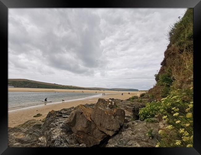 Outdoor stonerock Framed Print by Ollie Hully