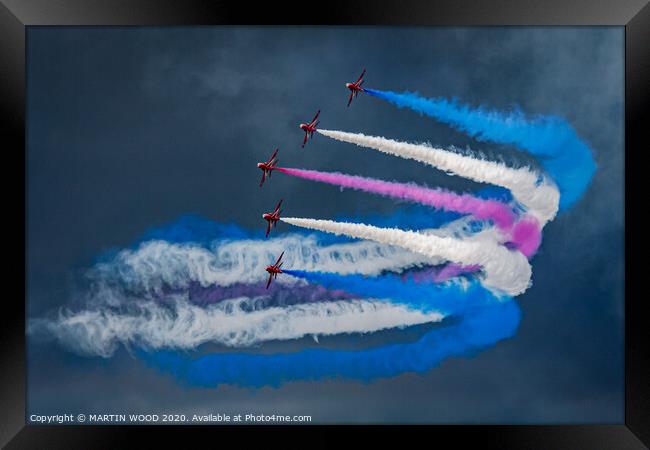 Red Arrows, smoke storm.  Framed Print by MARTIN WOOD
