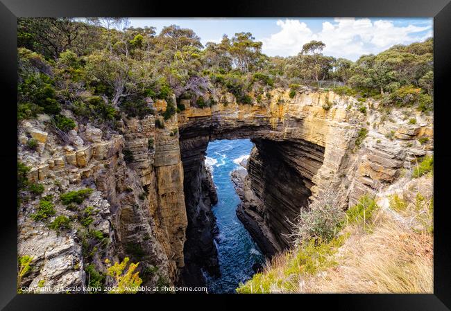 Tasman Arch - Eaglehawk Neck Framed Print by Laszlo Konya