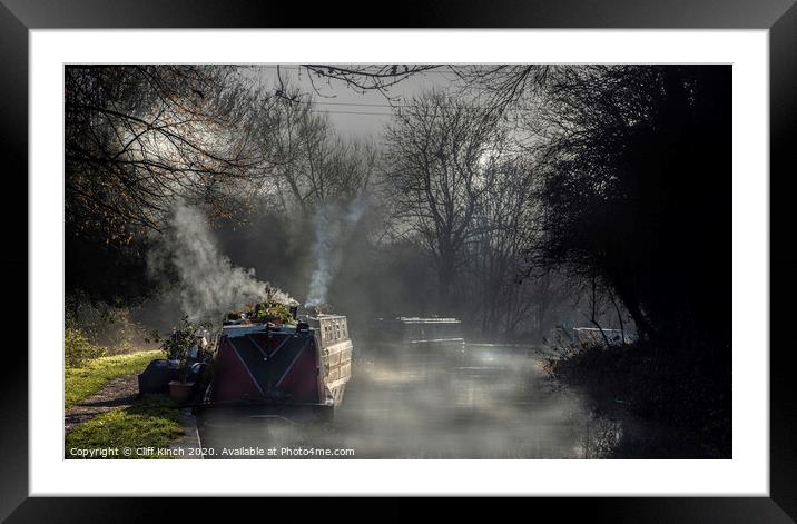 Life on the Oxford canal Framed Mounted Print by Cliff Kinch
