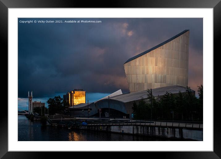 Imperial War Museum at sunset, Salford Quays Framed Mounted Print by Vicky Outen