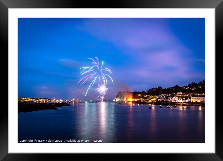 Shaldon fireworks Framed Mounted Print by Gary Holpin