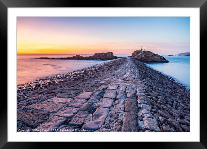 Dusk at the breakwater Framed Mounted Print by Gary Holpin