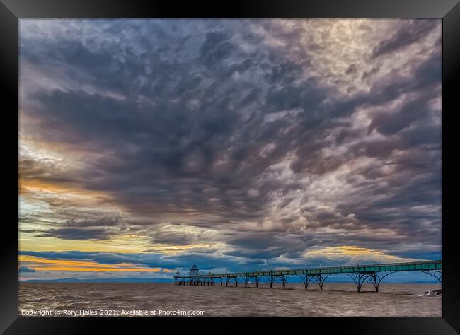 Clevedon Pier at sunset  Framed Print by Rory Hailes