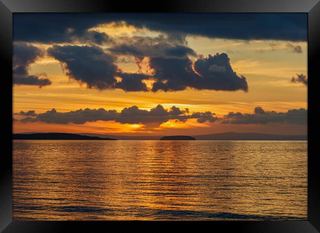 Sunset over Steep Holm Framed Print by Rory Hailes