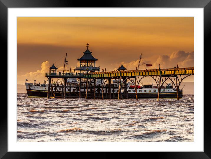 MV Balmoral moored to Pier head Framed Mounted Print by Rory Hailes