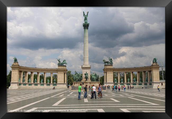 Heroes Square and Millennium Monument on a cloudy summers day in Budapest Framed Print by SnapT Photography