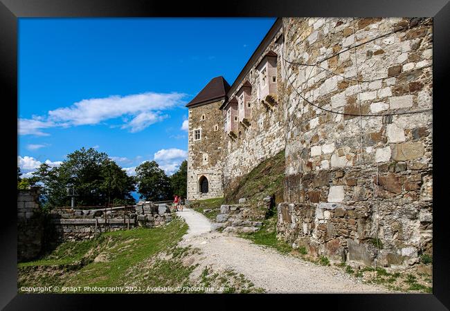 The outer wall and watch tower on Ljubljana Castle / Ljubljanski grad, Ljubljana Framed Print by SnapT Photography