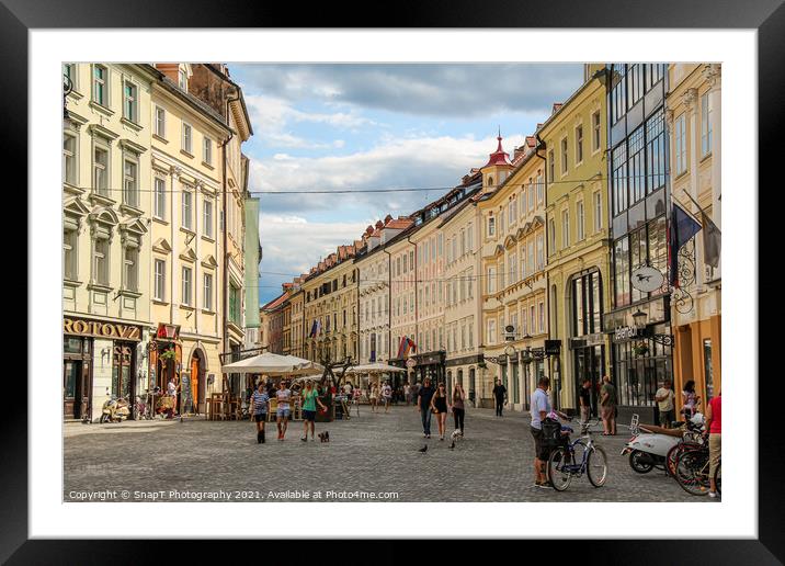 Bars and cafes in Mestni Trg, Ljubljana Town Square beside the town hall Framed Mounted Print by SnapT Photography