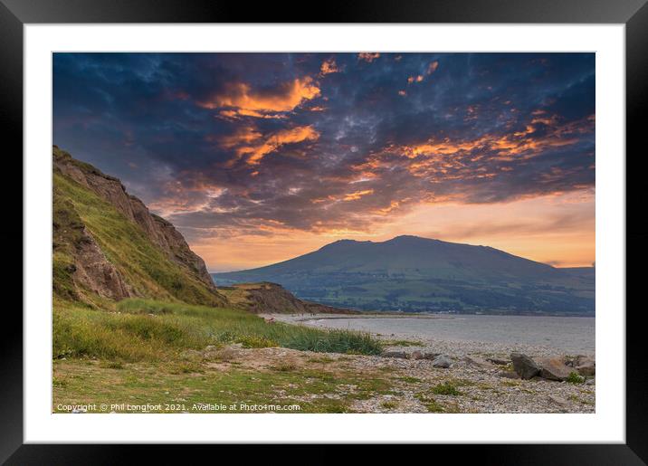 Dinas Dinlle   Framed Mounted Print by Phil Longfoot