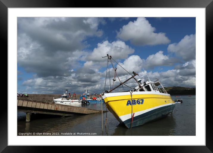 Low tide in New Quay Harbour Framed Mounted Print by Glyn Evans