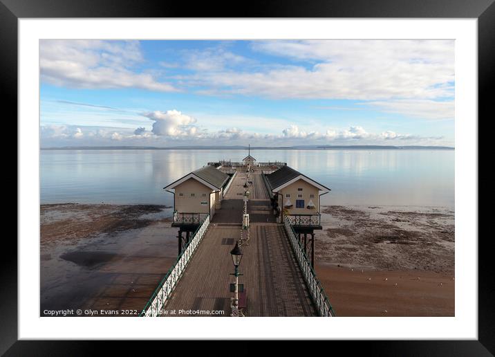 Penarth Pier, The Vale of Glamorgan. Framed Mounted Print by Glyn Evans