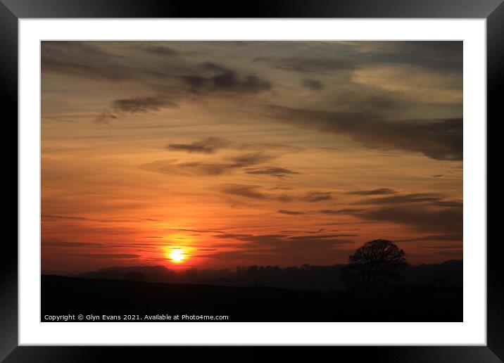 Winter sunset. Framed Mounted Print by Glyn Evans