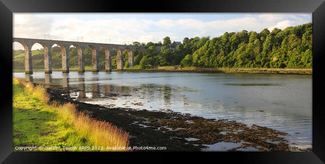 Royal Border Bridge viaduct Berwick upon Tweed, Northumberland, UK Framed Print by Geraint Tellem ARPS