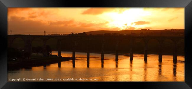 Royal Border Bridge at sunset, Berwick upon Tweed, Northumberland, UK Framed Print by Geraint Tellem ARPS