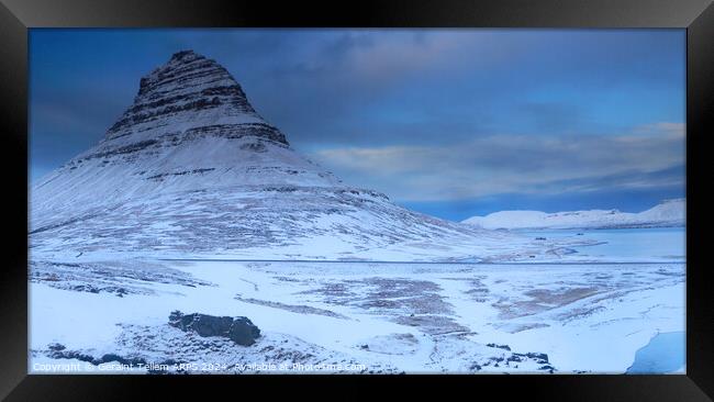 Mount Kirkjufell, Snafellsnes Peninsula, Western Iceland Framed Print by Geraint Tellem ARPS