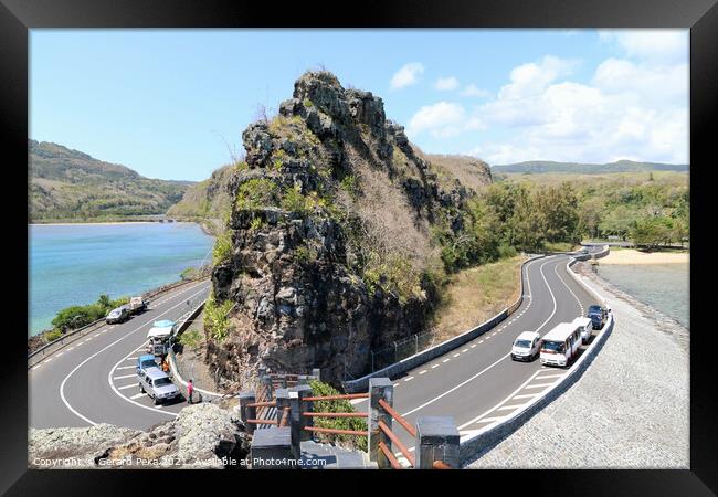 Maconde Viewpoint Mauritius Framed Print by Gerard Peka