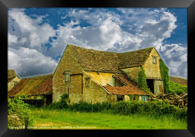 Rustic barn in the Cotswolds Framed Print by Graham Lathbury