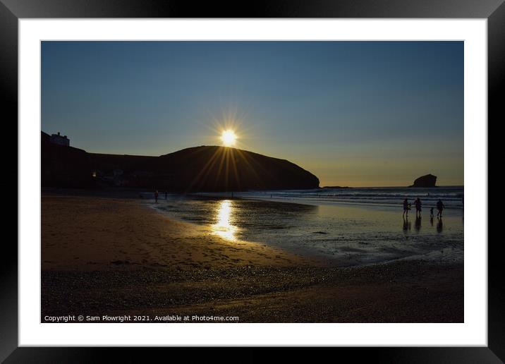 Sunshine over Portreath beach. Framed Mounted Print by Sam Plowright