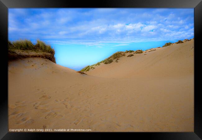 Sand dunes of tiger hill Framed Print by Ralph Greig