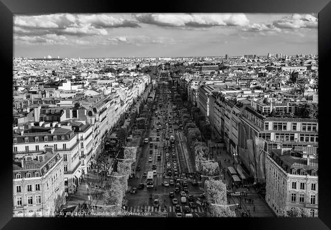View of Avenue des Champs-Élysées in Paris, France (black & white) Framed Print by Chun Ju Wu