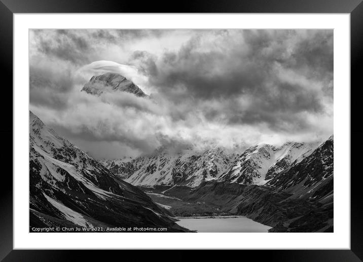 Mount Cook and Hooker Glacier, end of Hooker Valley Track, Mount Cook National Park, New Zealand (black and white) Framed Mounted Print by Chun Ju Wu