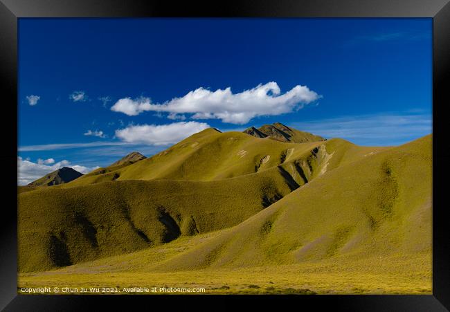 Green hill with blue sky, landscape of South Island, New Zealand Framed Print by Chun Ju Wu