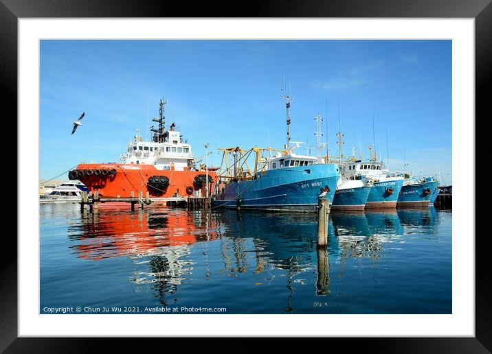 Fishing boats at harbour with the reflection on water in Fremantle, WA, Australia Framed Mounted Print by Chun Ju Wu