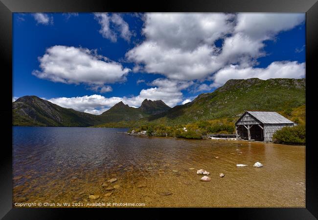 Dove Lake and Cradle Mountain in Tasmania, Australia Framed Print by Chun Ju Wu