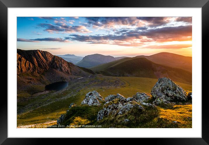 Snowdon and the Llanberis path. Framed Mounted Print by John Henderson