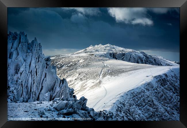 Glyder Fawr in winter. Snowdonia. Framed Print by John Henderson