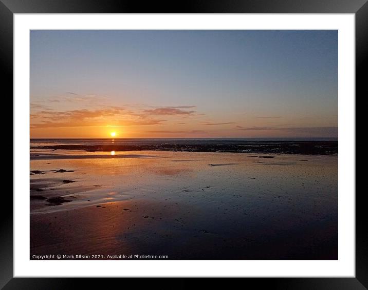 Glowing sun on Sandy beach Horizon  Framed Mounted Print by Mark Ritson
