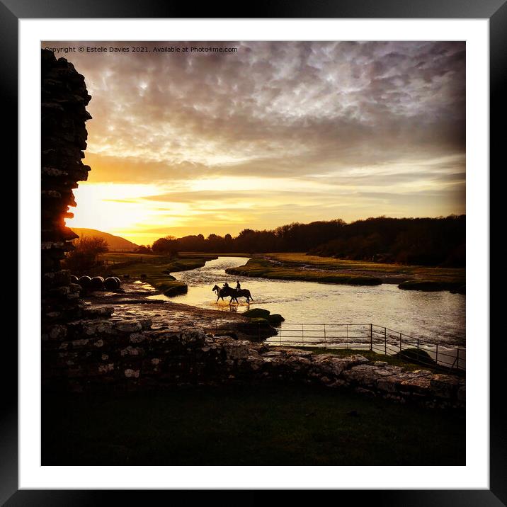 Sunset near Ogmore,Wales. Framed Mounted Print by Estelle Davies