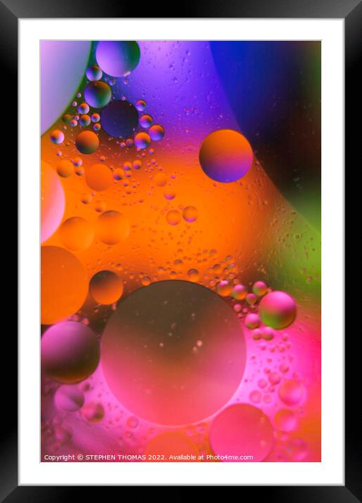 Glorious Glowing Globes - Water and oil abstract Framed Mounted Print by STEPHEN THOMAS